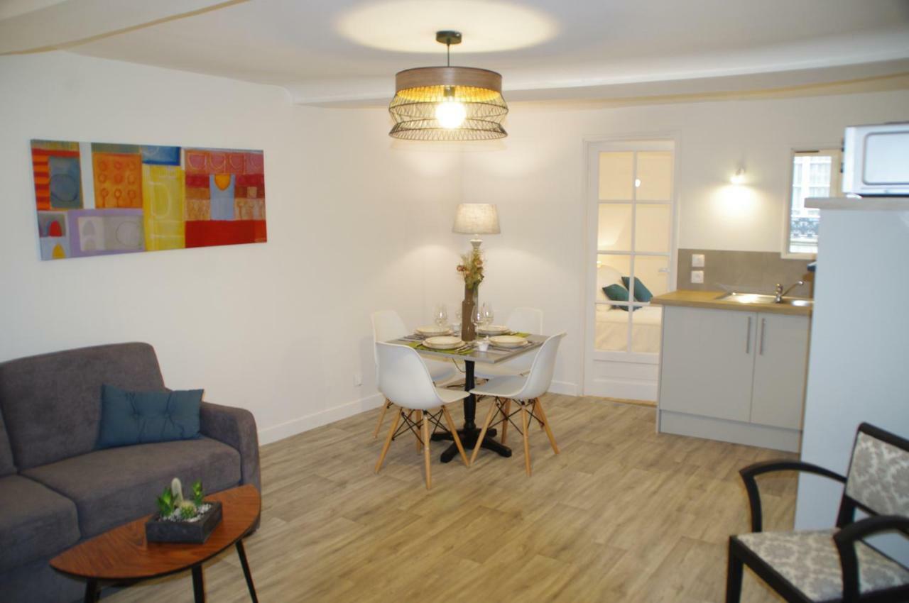 La Cour Royale Apartamento Bayeux Exterior foto